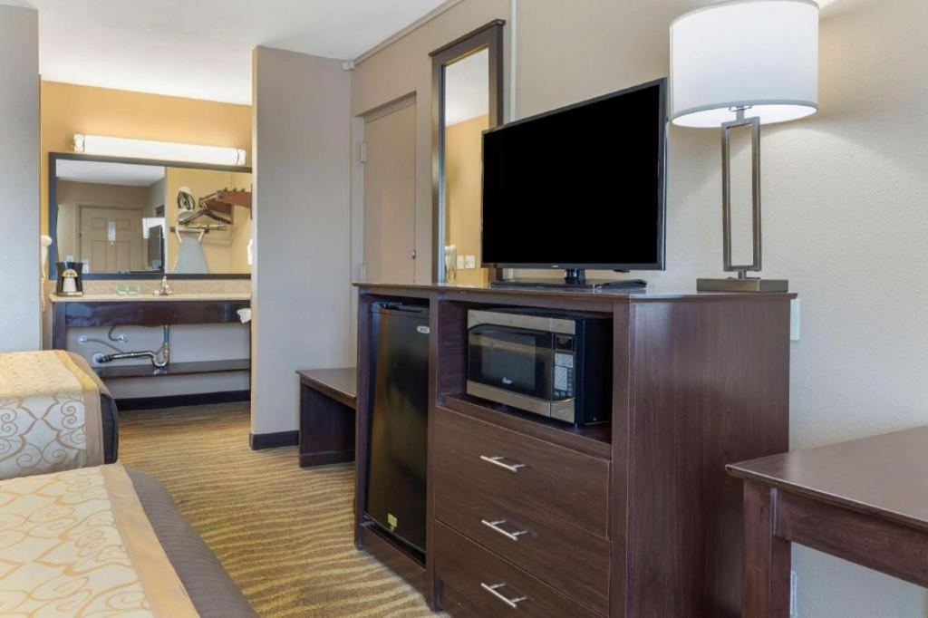 Best Western Taylor Inn Εξωτερικό φωτογραφία