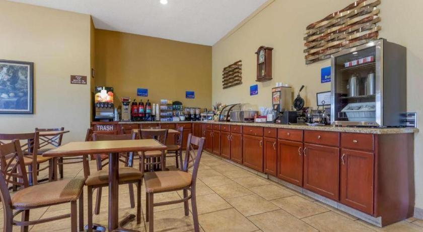Best Western Taylor Inn Εξωτερικό φωτογραφία