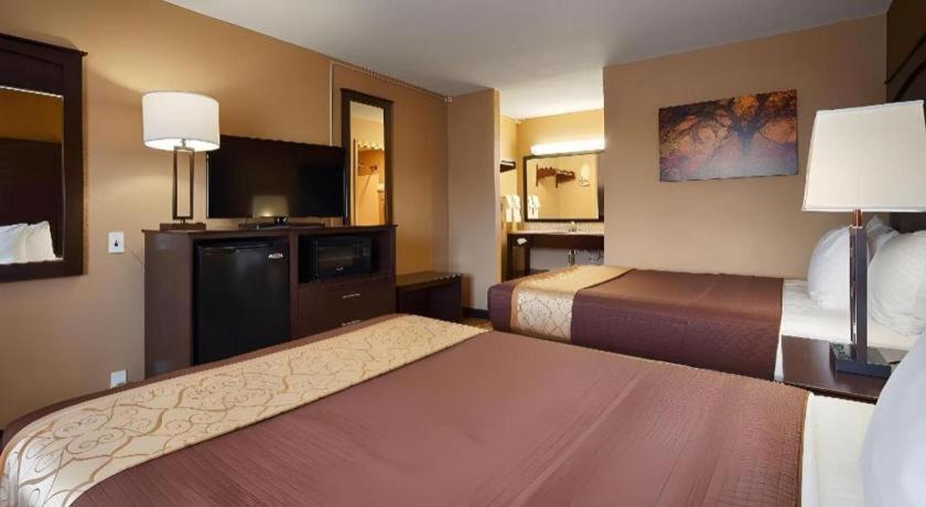 Best Western Taylor Inn Εξωτερικό φωτογραφία